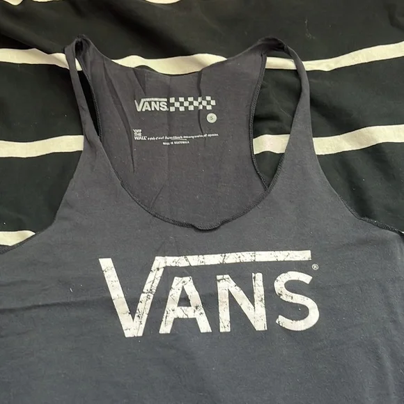 ‼️ Vans Tank Top - Picture 2 of 2